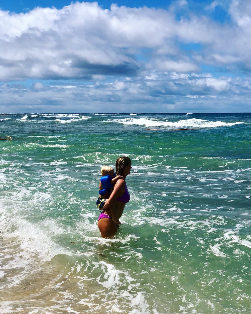 bethanyhamilton's tweet image. 🐠💙✨ #UnstoppableMe