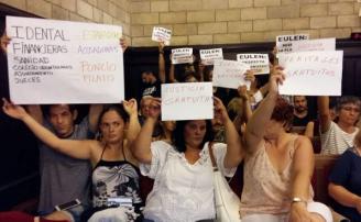 DiarideGirona's tweet image. 🏥 @salutcat custodia fins a 12.000 historials de clients d' #iDental de #Girona diaridegirona.cat/economia/2018/…