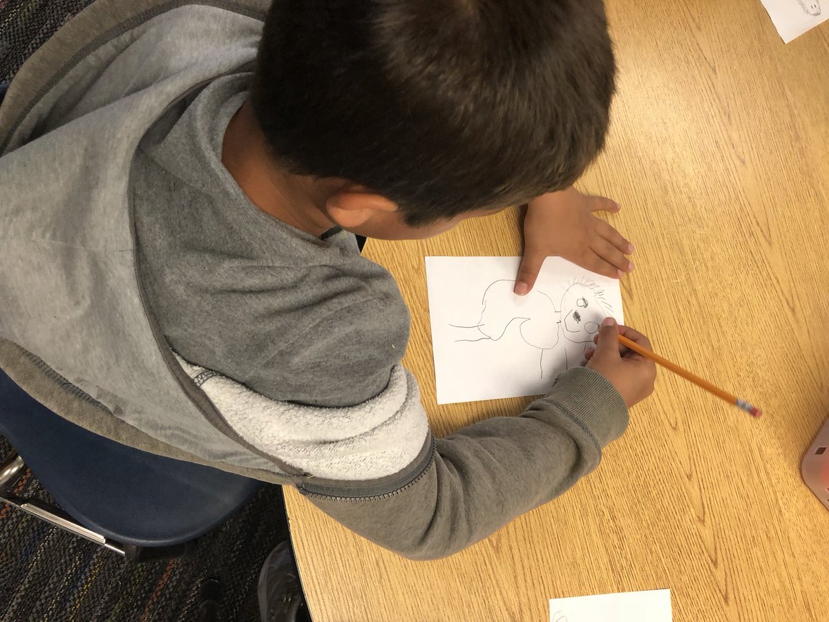 carolyngassmann's tweet photo. Mis amigos del primer grado have been working so hard on their autorretratos (self-portraits) this week. We’re all so happy with the final products! #STfullSTEAMahead https://t.co/Kay1edLeU9