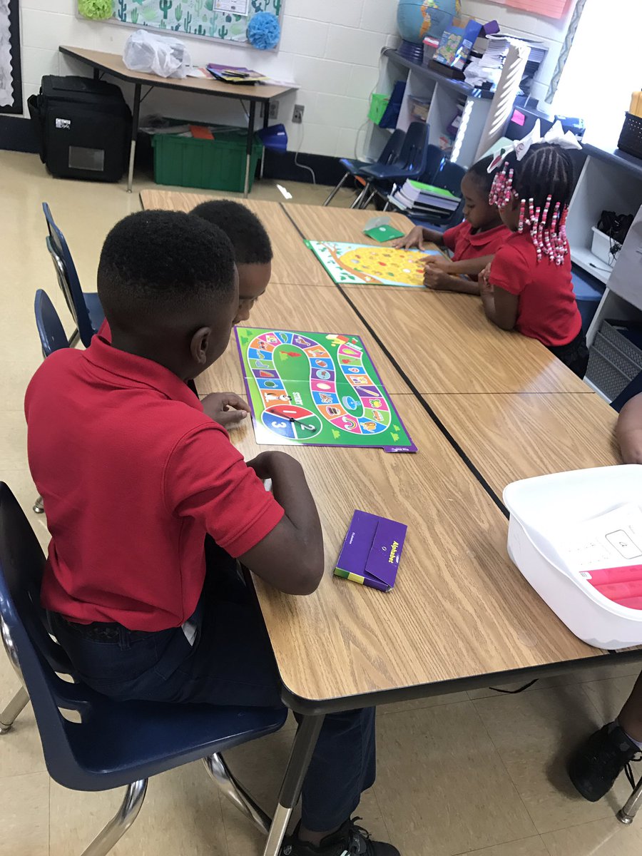 MrsBryan6's tweet image. Practicing letter recognition with our new centers! #donationshelp