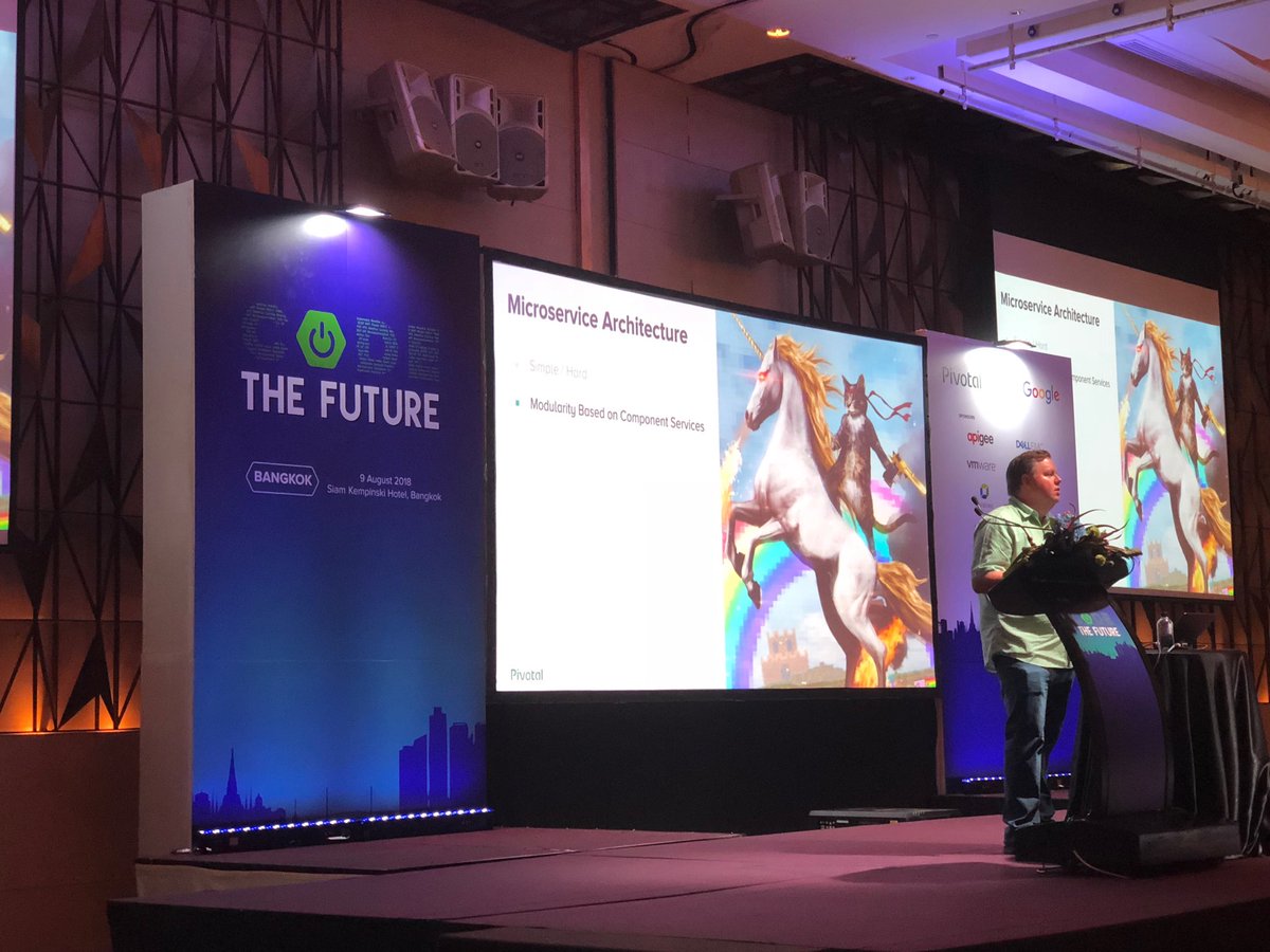 LozCrowther's tweet image. ⁦@mstine⁩ dropping Microservices knowledge bombs #codethefuture Bangkok ⁦@pivotal⁩ ⁦@GCPcloud⁩