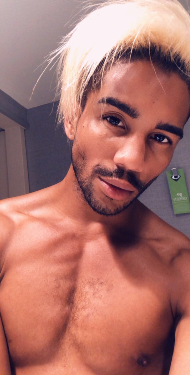 andthatsfineee's tweet image. What’s the tea twitter - it’s been awhile 👋🏽 #notbothered