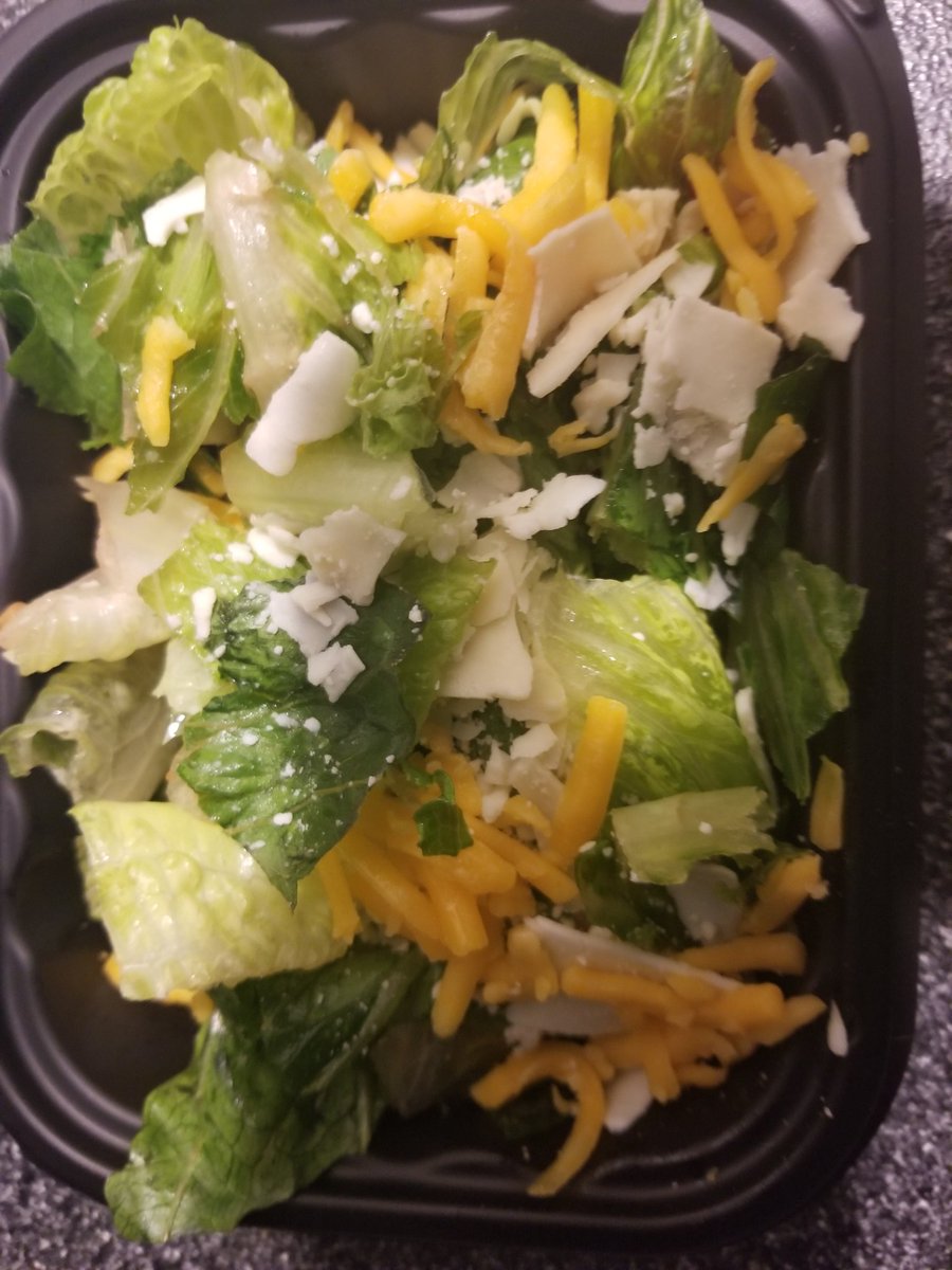ScooterFreshILM's tweet photo. @Wendys Fresh never frozen should be extended to your salads.  This is what I was given....semi frozen wilted lettuce, forgot to put fried in my bag, glad I checked the bag, fries were cold, got the ordered toppings on my burger wrong and frosty was not frozen.  #makingdavesad https://t.co/gzsOTBW9yo