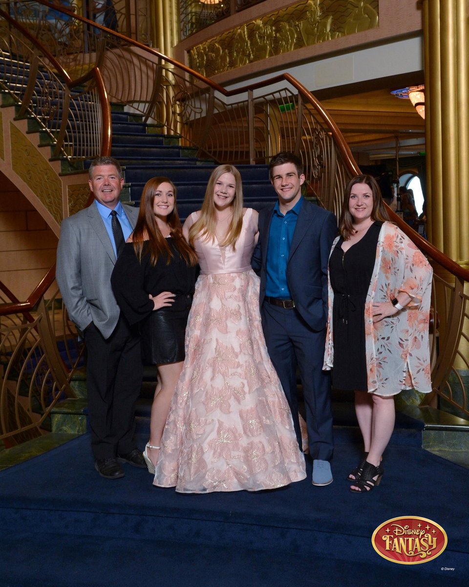 disney cruise formal night