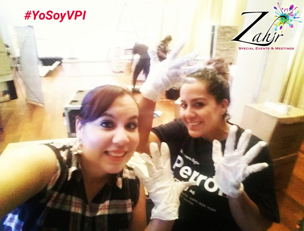 ZahirEvents's tweet image. Con una sonrisa y la mejor actitud detallando evento de mañana... emoción total por ver cobrar vida el trabajo de 8 meses 💡💫💥 
#premontaje #detalles #planeación #eventosespeciales #sorpresas #reflejos #PlannersEnAcción #eventplanners #eventprofs #countdown #YoSoyVPI