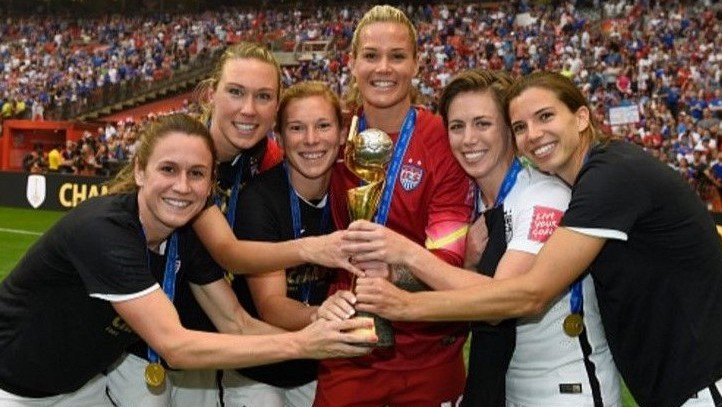 soccerbookpro's tweet photo. SOCCERBOOK CONSULTING Presents 'North Carolina Girls Soccer Clinics' with UNC Head Coach, World Champion &amp; 22x NCAA Champion; Anson Dorrance. Palo Alto, CA. 4-6:30 pm, Sept. 8, 2018: 750 North California Ave. SAVE 15%​ USING ​PROMO CODE: SOCCERBOOK https://t.co/KEc6nTlWrP https://t.co/0InvXgLh7X