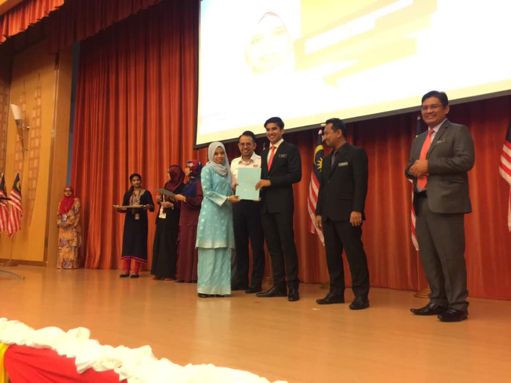 IKBNtransform's tweet photo. Well Done! You deserve to be congratulated for your hard work, honesty, and utmost dedication. 

“Great achievement is usually born of great sacrifice, and is never the result of selfishness.” — Napoleon Hill https://t.co/POmxJjlGHY