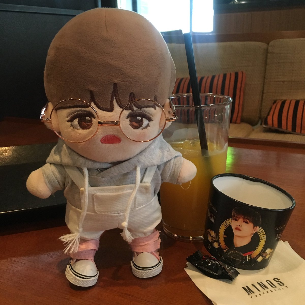 moon950808's tweet photo. happy birthday to Cheollie🎂🎉🌻 #LEADERCOUPSDAY #승찰이의_스몰넷_예뻐서_어쩌나 #Happy_COUPS_Day
#Generalization_Leader_Day #쿱스생일_좋아서_어쩌나 tahnk you for your support @dear_fever 🙏🏻💕 https://t.co/UAm41jwA43