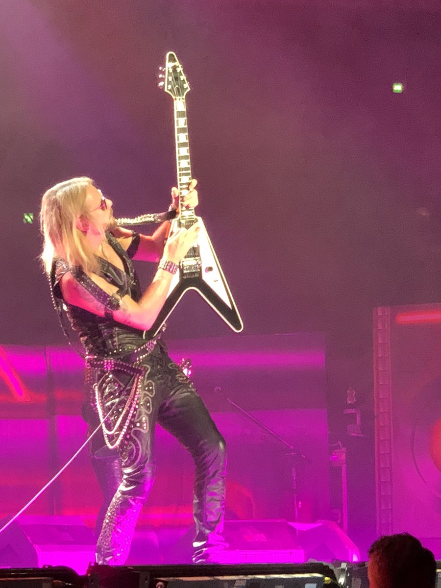hoernixxx's tweet photo. @RichieFaulkner 🤘 #firepower #richiefaulkner #judaspriest https://t.co/ReNDnQiwqU