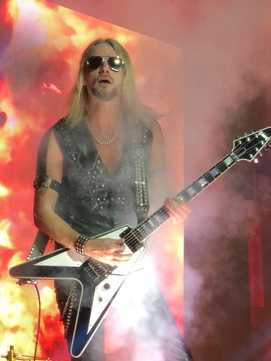 hoernixxx's tweet photo. @RichieFaulkner 🤘 #firepower #richiefaulkner #judaspriest https://t.co/ReNDnQiwqU