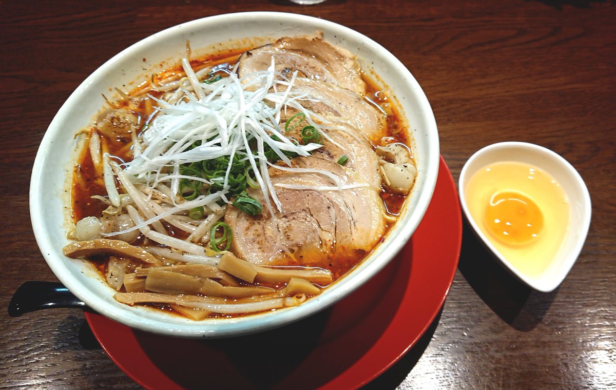 mBtHqIaSmBs910S's tweet photo. ［麺屋 たかはし さん］
スタミナらーめん＋麺増し＋チャーシュー増し＋生玉子👍

念願のスタミナらーめんを😆
めちゃくちゃ旨いやん❗めっちゃタイプ😍
プルプルホルモン、旨辛スープ、シャキシャキニラモヤシ💡
全部ドストライク👍🙆
中毒性ありまくり😆

ごちそうさまでした～(≧∇≦) https://t.co/AyovyqMIQc