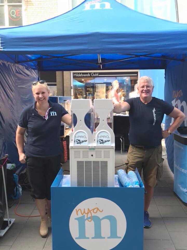 beckmansasikter's tweet photo. Kom gärna förbi och ta en fika hos oss Moderater på stadsfesten i Gävle 😊😊 #Gävle #stadsfest #svpol #svepol https://t.co/yQ4l7dX8Xc