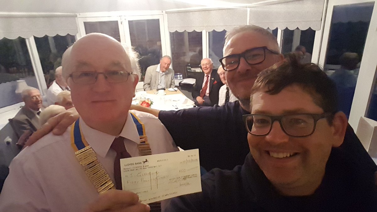 JogleTempest's tweet photo. Absolutely gorgeous meal at @OrchardDining #Newport #Shropshire ... thanks so much Peter &amp; the team for doing us a deal and while we were there the #NewportShropshire Rotary Club wrote a cheque out for @alzheimerssoc fab night @HTempestPhoto https://t.co/97hALvgaci