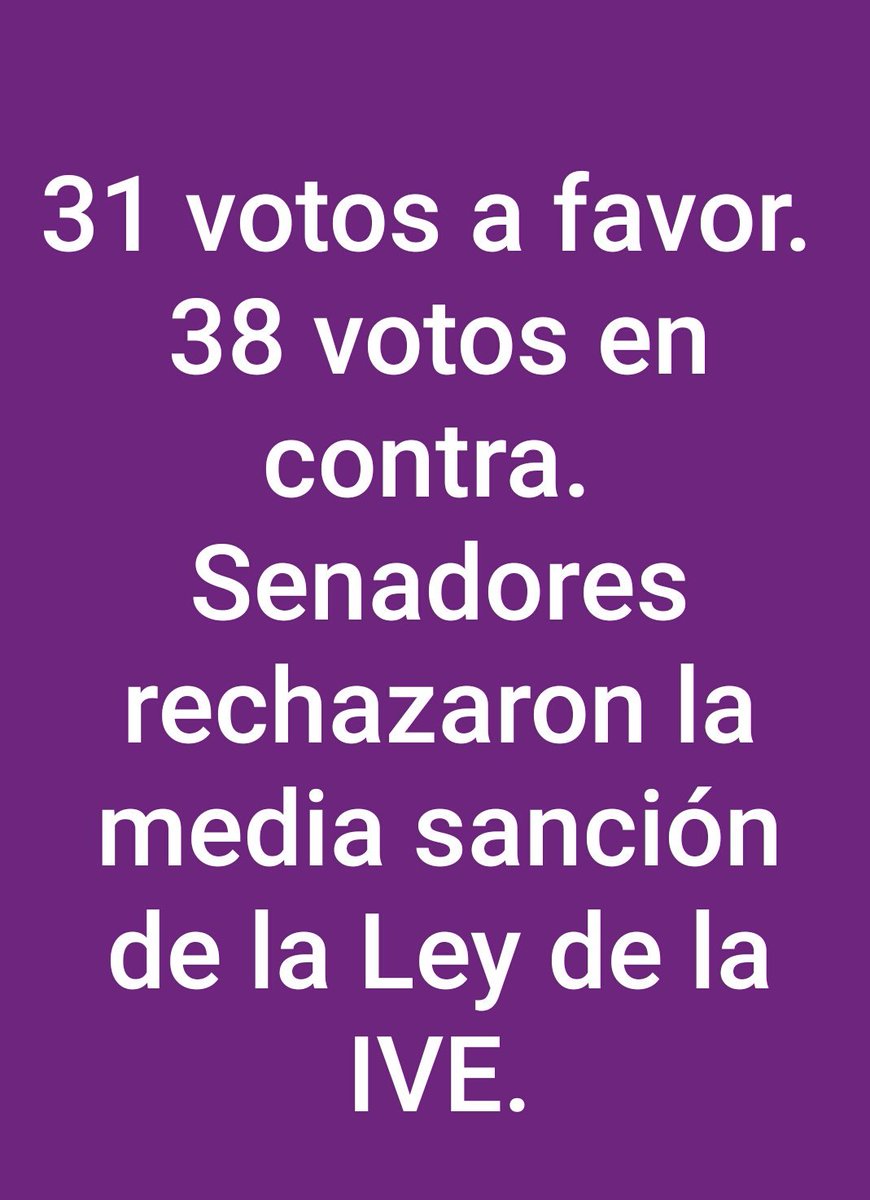 LuciaBul's tweet photo. #Senado #AbortoSesionHistorica https://t.co/X8Ll6hFvMa