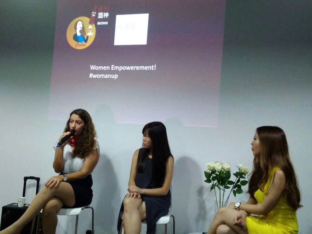 EasyBacchus tweet media