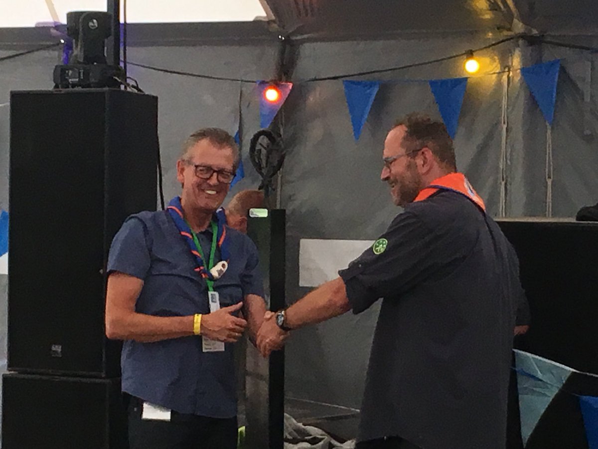 Bedankt <a href="/gemzeewolde/">Gemeente Zeewolde</a> <a href="/GerritJanGorter/">Gerrit Jan Gorter</a> voor de goede samenwerking op <a href="/Scoutlandgoed/">Scoutinglandgoed</a> Zeewolde!