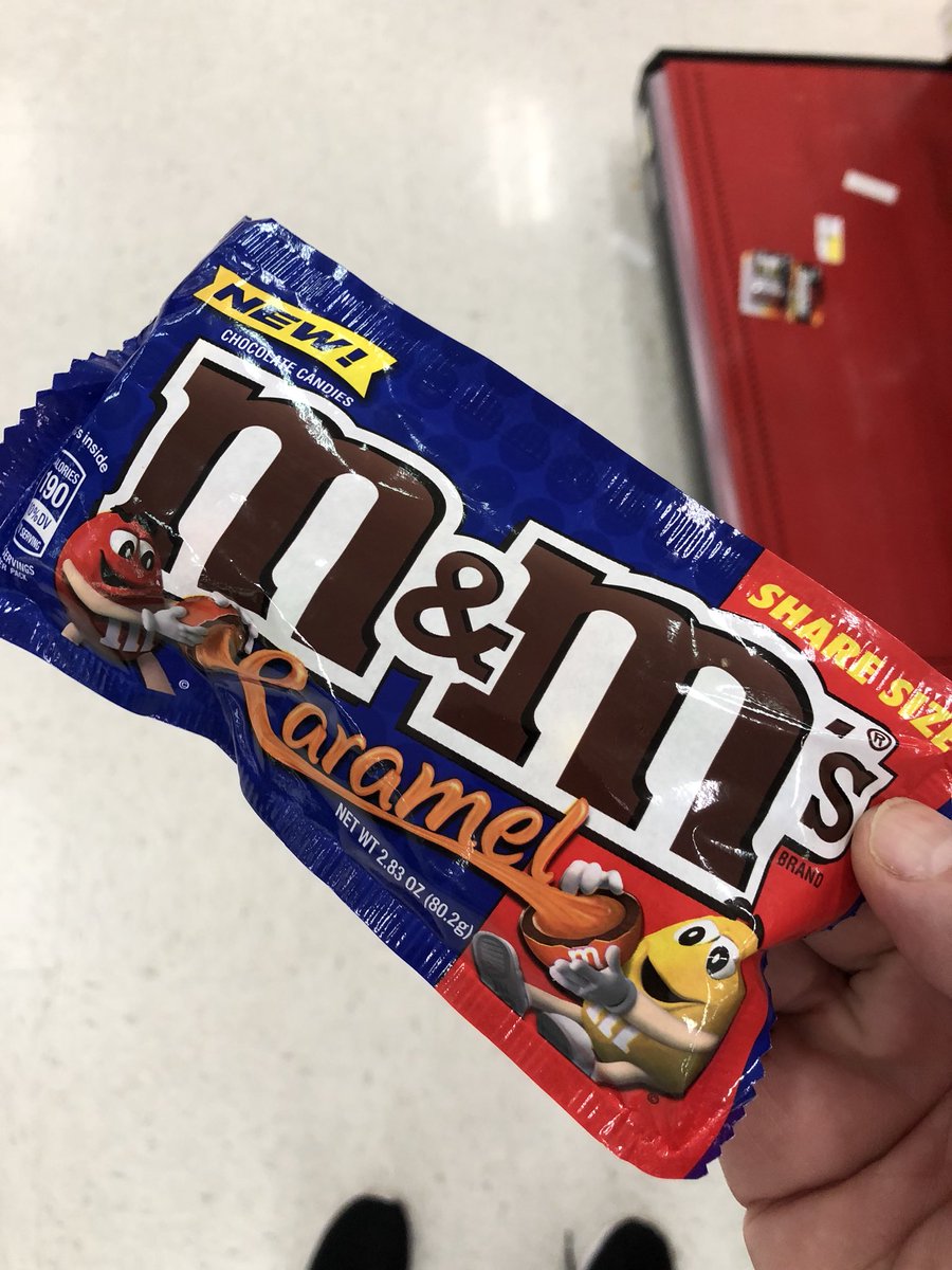 GenerosityP2P's tweet image. I’m all about the Generosity but these caramel  @mmschocolate make it hard to share. #chocolate #snacks #candy