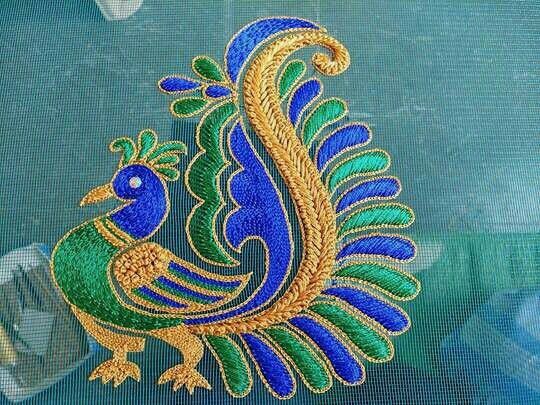 Featured image of post Peacock Feather Peacock Aari Work Designs Drawings : Air hostess neckline and waistline has sparkling stones which adds to its impressive design.