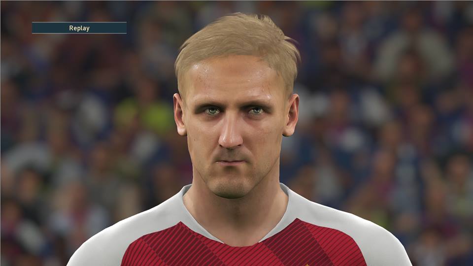 Z #Piłkawka. Twórcy PES-a nie mieli już czasu na zrobienie osobnych twarzy Glika i Teodorczyka, więc zrobili fuzję i dali jeden model