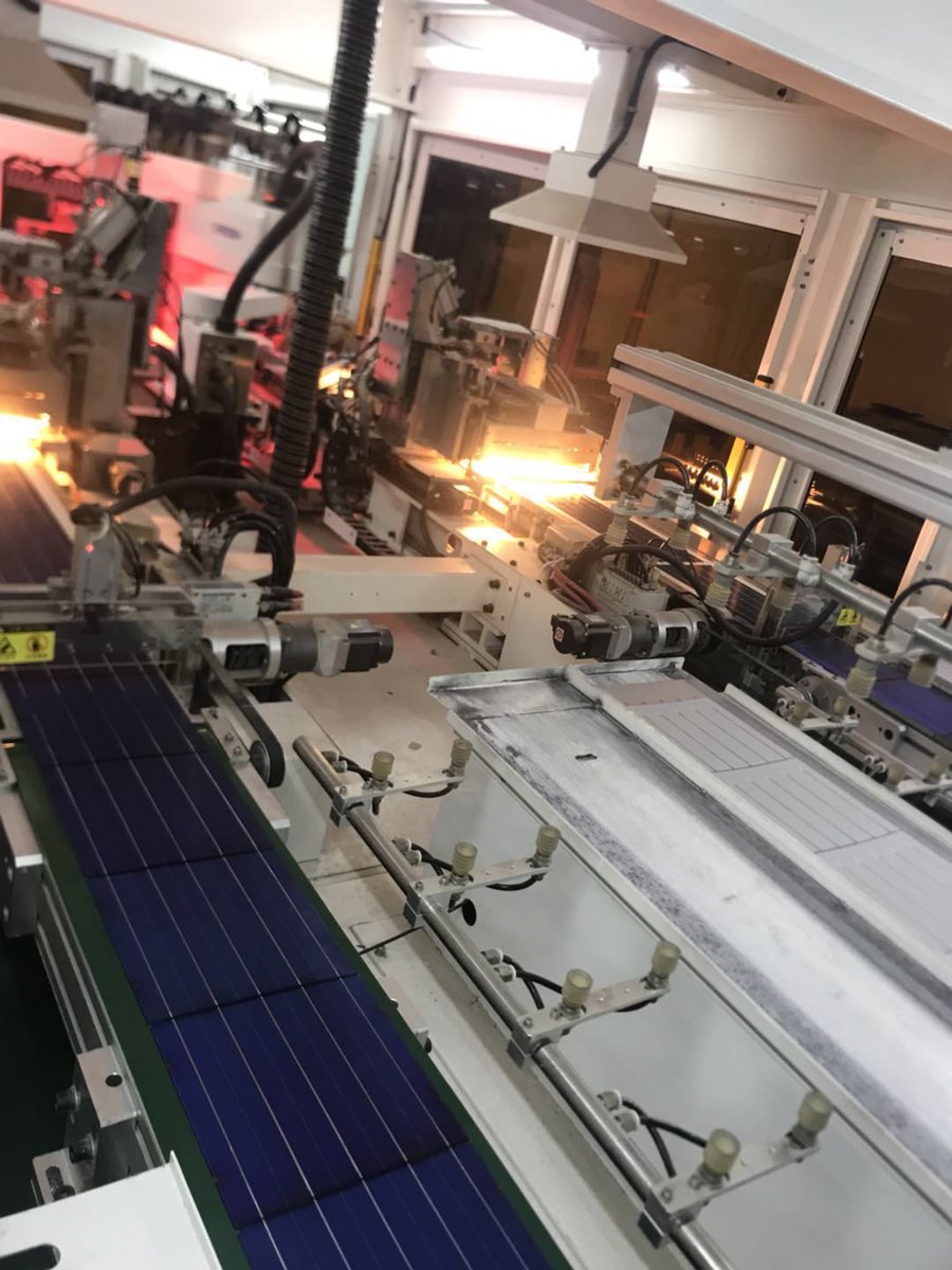 Made in Dubai@Dubai factory 
320watt-poly(1956*992*40mm)
Made in UAE 
Dubai factory
Low price 
Contact:+971551106520
email：info@maysunsolar.com
#solarpanels
#solarpower
#solarenergy 
#solarsystem
#solarpumps
#dubaisolar