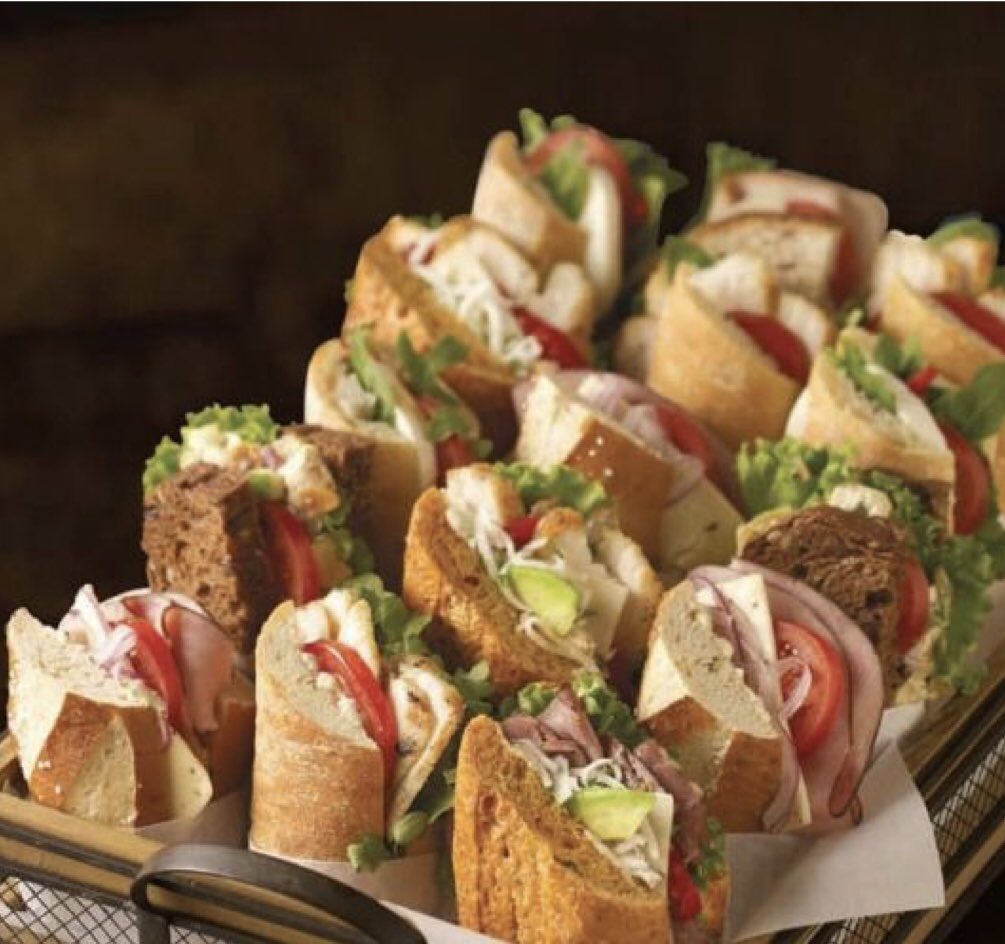ArkleCatering's tweet photo. Our Corporate and Event Platters are amazing ... We can make your bespoke platters to complement your event. Just call us on 07597538233 and let us take the stress out of catering for you @chestertweetsuk @MYSocialChester @ChesterIndies https://t.co/HUQxi78zan