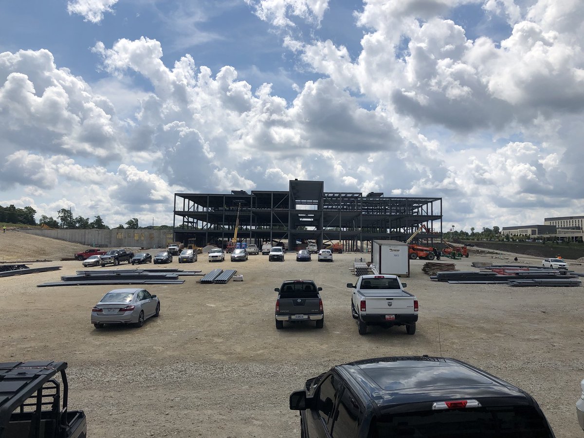 bmeldrumBO's tweet photo. Progress! Another good visit to the site of Capital City High School. #gettingvertical #CCHS https://t.co/hh3oeDQTKn