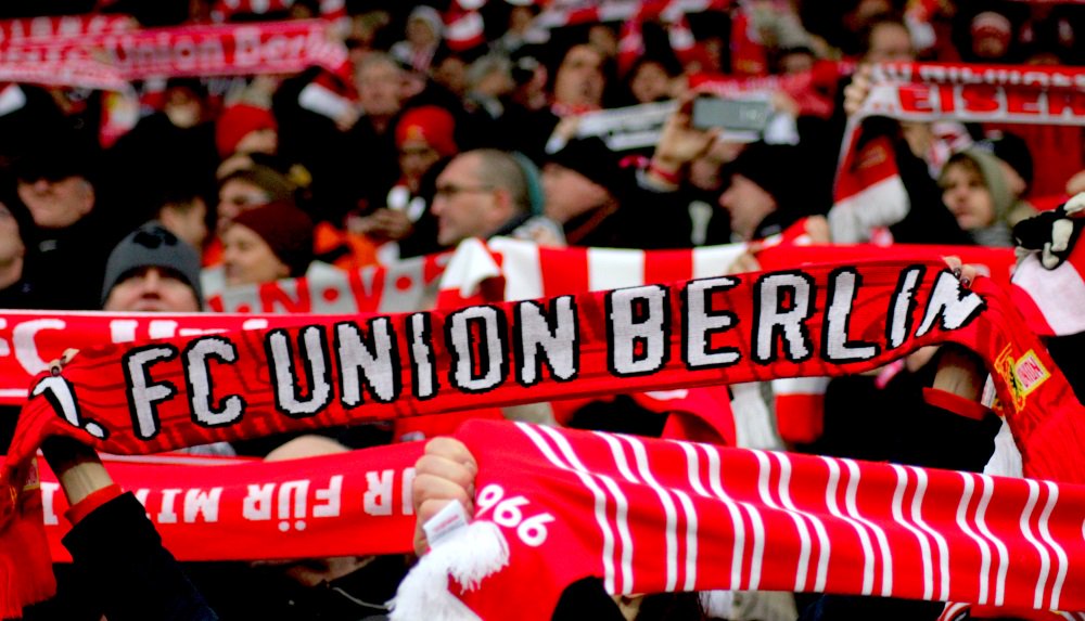 fcunion's tweet photo. Ab sofort sind für Vereinsmitglieder die Tickets für unsere Auswärtspartie gegen@SV_Sandhausen und @arminia erhältlich 👉 https://t.co/SJ20U6zIF5. Am nächsten Montag startet der freie Verkauf #fcunion #unionontour 🔴⚪ https://t.co/KoH8D5uroG