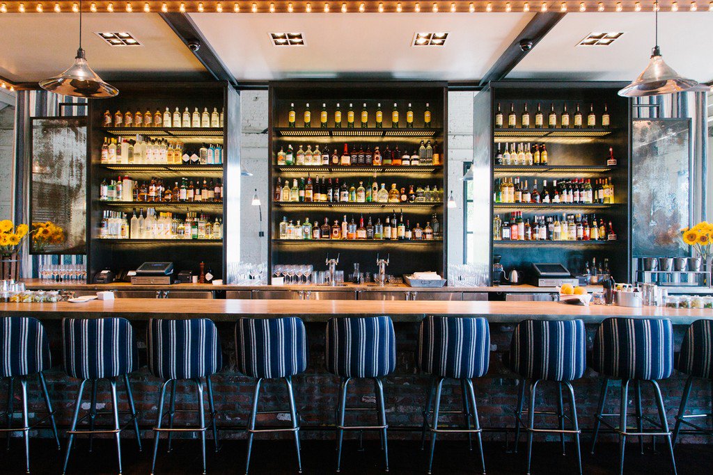BarFurniture_EU's tweet photo. [TOP 10 RESTAURANT INTERIORS 
FEATURING AMAZING UPHOLSTERED BAR CHAIRS] 
.
https://t.co/HEYKp5qwnV
.
#brabbucontract #barfurniture #restaurantstools #modernhospitalityinteriors #interiordesign #bar #modernbar #UpholsteredBarChairs https://t.co/WKAQwpDnvp