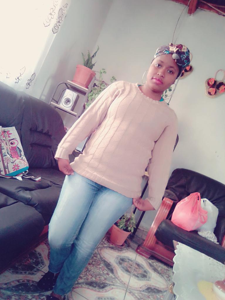 PAimsly's tweet image. Feeling cold