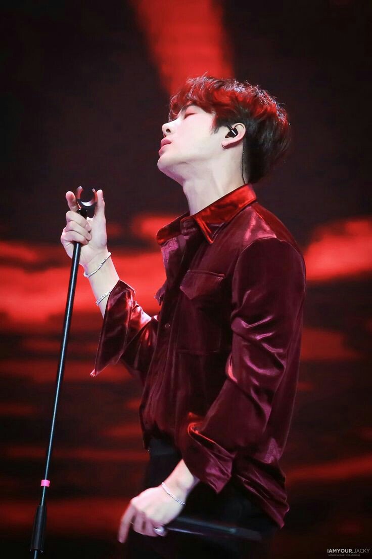 faiiswang's tweet photo. @Sophida_D @GOT7Official Face ❤
#GOT7
#갓세븐
#GOT7WORLDTOUR
#EyesOnYou
#TimeToShowAhgapower
@GOT7Official https://t.co/UYXkF4zQhx