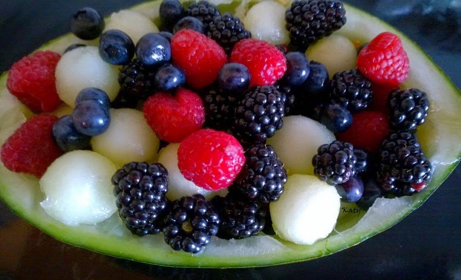 KatySnchez's tweet photo. Macedonia de melón y frutas del bosque #Pintofotografía

https://t.co/lVWrVhsOsI https://t.co/ldURbtw6b0