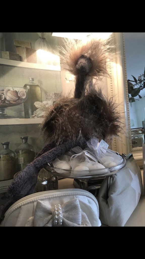 The Green Room (@thegreenroomben) on Twitter photo 