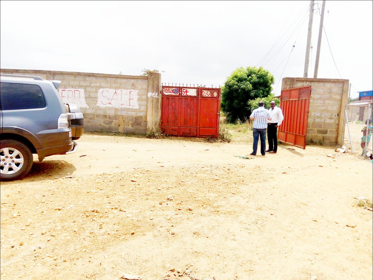 SleepWellingh's tweet image. A well placed piece of industrial land very close to the Tema roundabout is readily available for sale. The size of the land is 2 acres and it&apos;s bare with zero delolishing costs. It will be excellent for a variety of commercial purposes including warehouses. Call us on 0505359301