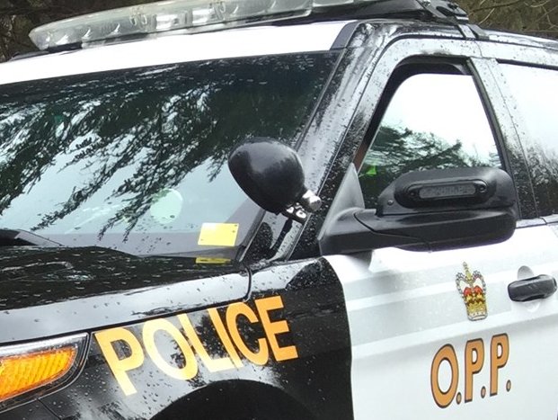 Man charged with drug trafficking and weapon possession #tbay ow.ly/xxaF30ll6td https://t.co/dDFo6B68W8