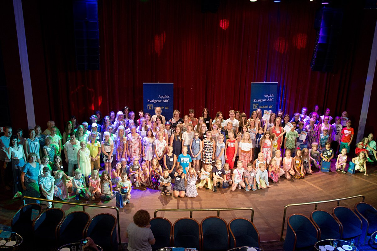 zvaigzneabc tweet picture