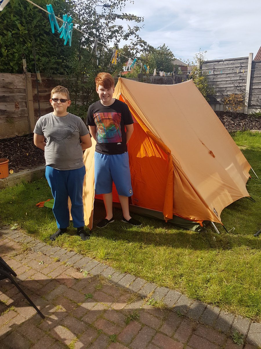 12thBuryScouts's tweet photo. Getting @NORJAM2018 ready #2daystogo #norjam #iscout https://t.co/XKqC2TXLoC