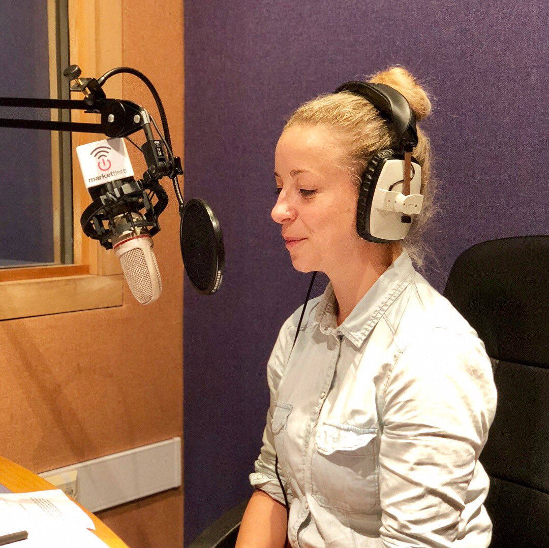 Did you know a quarter of all households have someone suffering from either an allergy or food intolerance? Thanks to the brilliant <a href="/RebeccaSeal/">Rebecca Seal</a> for joining us in our London studios today to discuss Bosch’s Uncomplicated Cooking in a Complicated World campaign 🥘 🍴 🌍