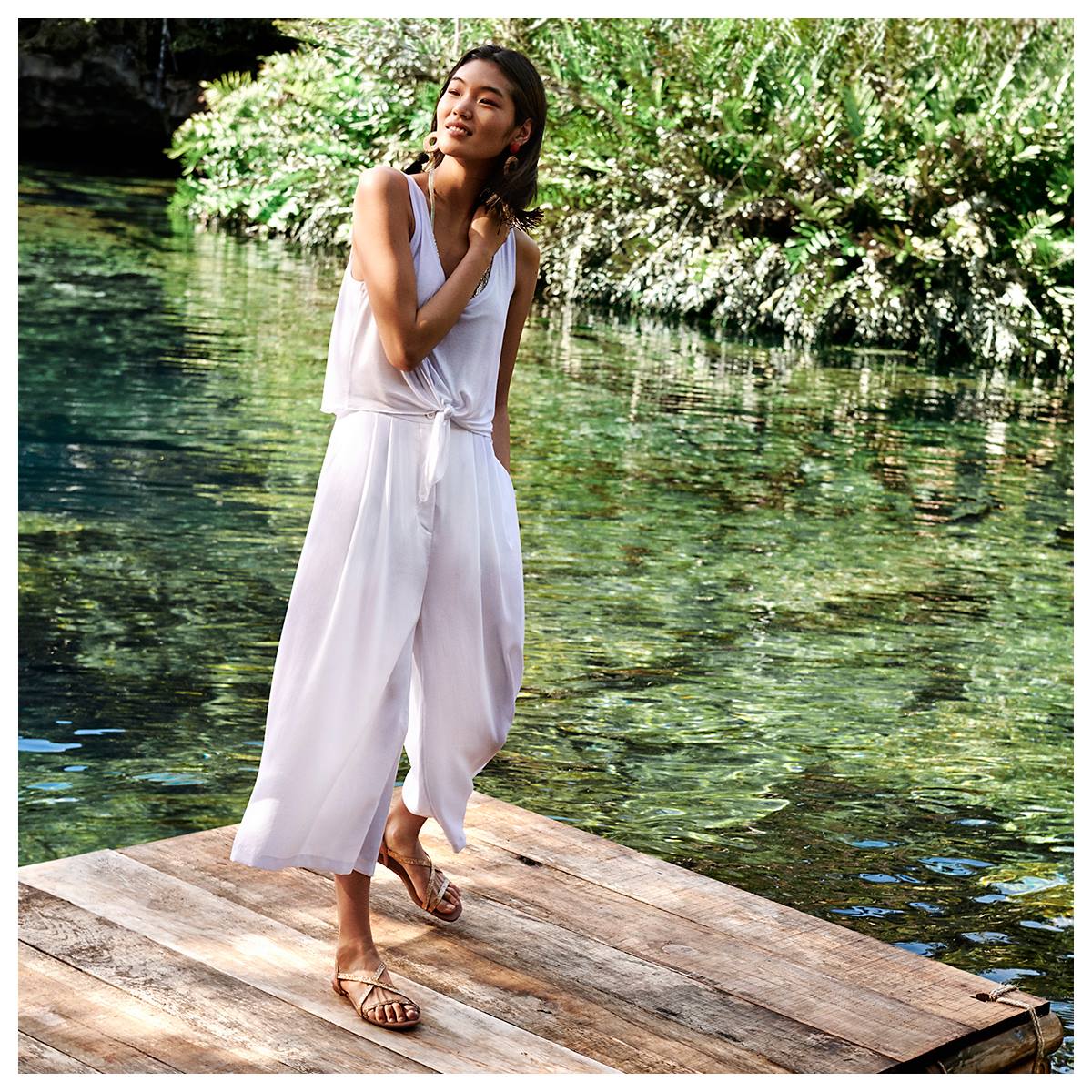 Shop_GVC's tweet image. 24 hrs only! ALL SALE extra 25% off in-store Friday 8/10 – score extra savings now! #HM — at Genesee Valley Center