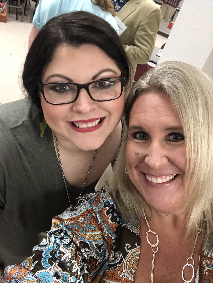 Mrs.  Kolls tweet media