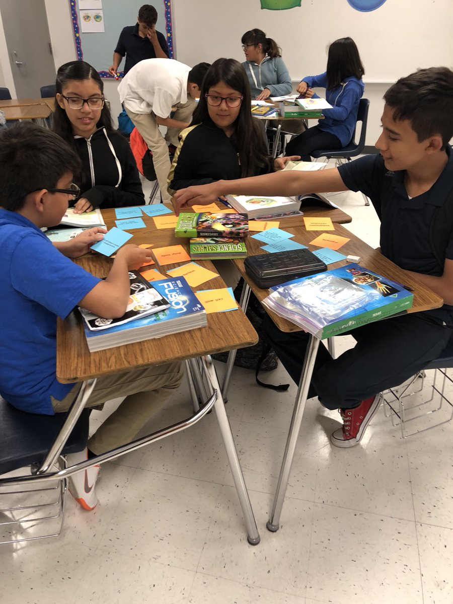 pdomin_DWS's tweet photo. Card games for cell structures and function. #sciencerocks #DWS #gamestolearn #teamSISD https://t.co/IXJQLwR25t