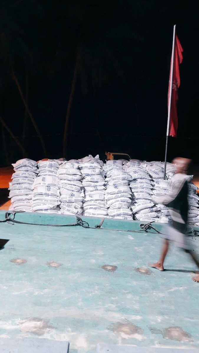 ahmedmubean's tweet photo. الحَمْدُ ِلله

#Bilehdhoo narudhamage amalee massakaifashan beynunvaa saamaanu miadhu Bilehdhoo ah gendhevijje. Dhenhama raaslaafa narudhama alhanvee. #Dhenaijaha 👋🏻👋🏻👋🏻

#YameenShaheem2018
#RaeesYameen2018
#RY2018 
#YS2018 
#ProgressShared 
#23sep2018 https://t.co/2t284Sxoh2