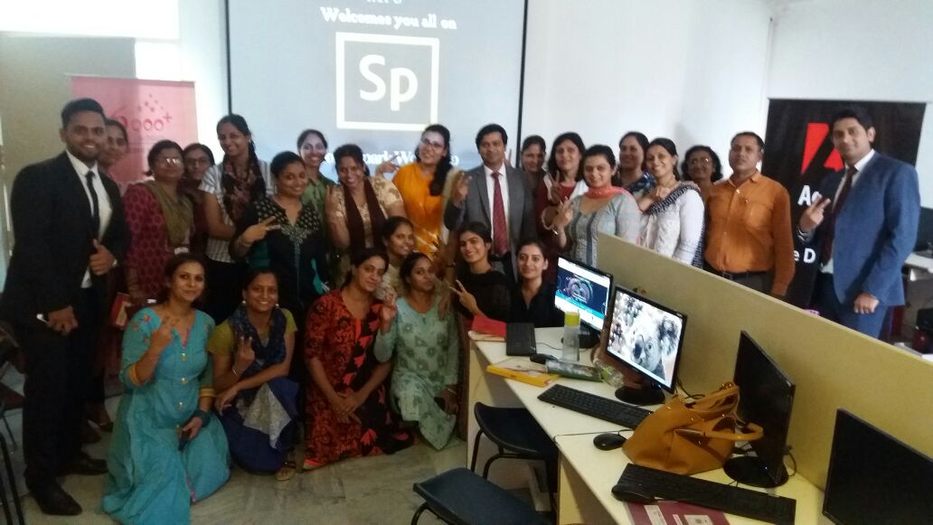parulskhanduri's tweet photo. Undergoing a professional development Workshop #createwebpage @raghavglobalschool @koyelishahid @nehasingh_shash @supritichauhan @swetaraghav @prateektv @Mansi49604420 @Nalini8vikram @sahni_nupur https://t.co/WaUBB9NDG3