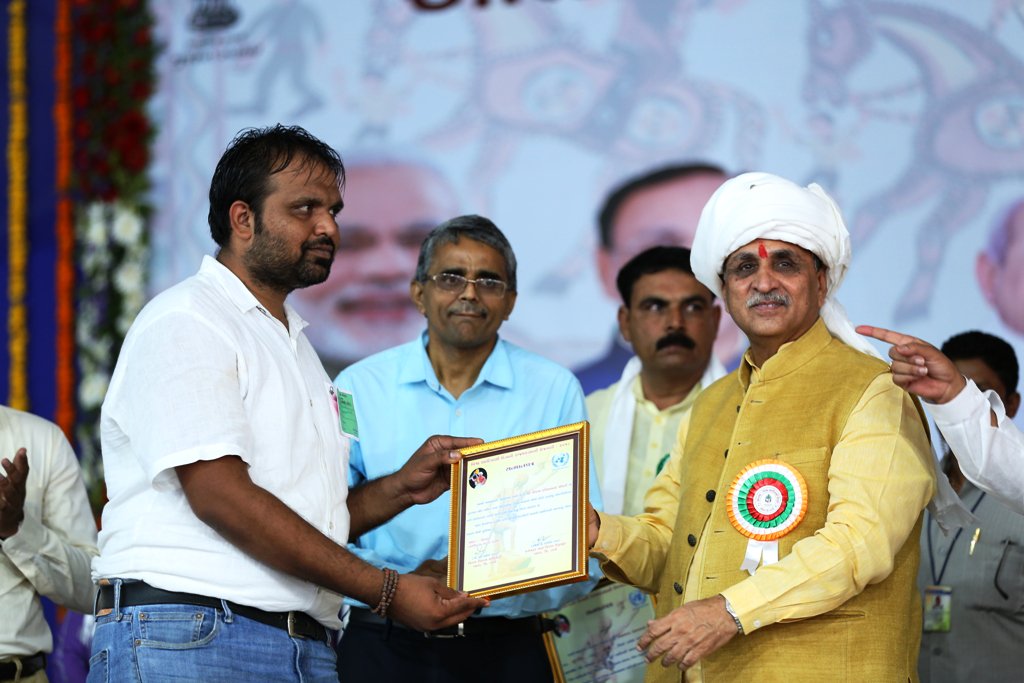 CMOGuj tweet picture