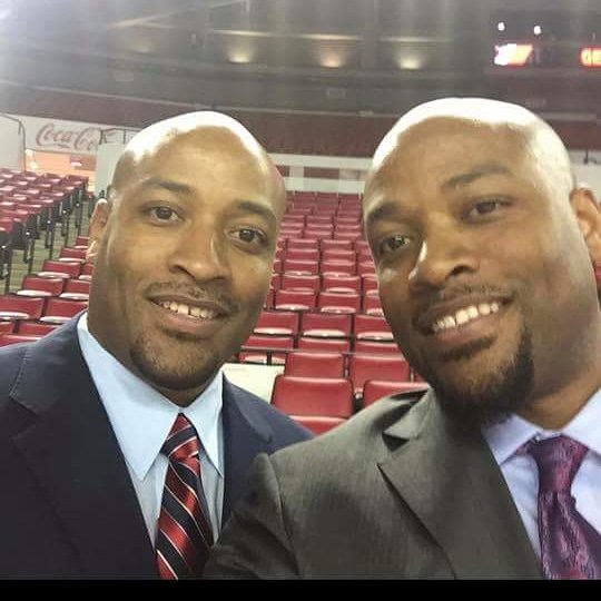 TrevorWelcher's tweet photo. Happy Birthday to my good friend/mentor @CoachJonas and his twin brother @jarvishayes24 Enjoy the day fellas for it belongs to you. #alwaysweneverme #getupoutdatbed #wegotnext #ItsTrevBaby https://t.co/nhwUnveWGU