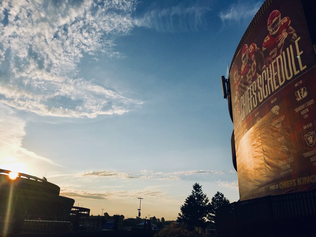 RobCollinsTV's tweet photo. Are you ready for some football? @Chiefs preseason kicks off tonight! #Chiefs #Texas #FootballFinally https://t.co/VUgcOJFROu