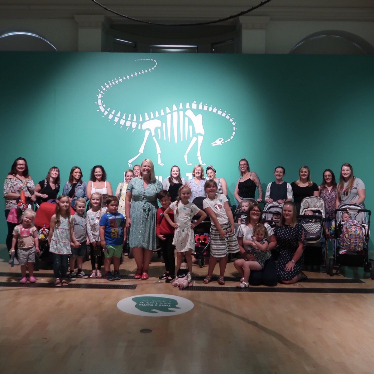 brummymummyof2's tweet image. Had the most AMAZING #brummymummymeetup today. Thanks to @BM_AG &amp;amp; @ETRBirmingham for providing Mums and kiddos with a beautiful venue (&amp;amp; Dippy of course!) and @BenefitUK &amp;amp; @GarnierUK for the treats 👯‍♀️🦖👯‍♀️ #bestfunever