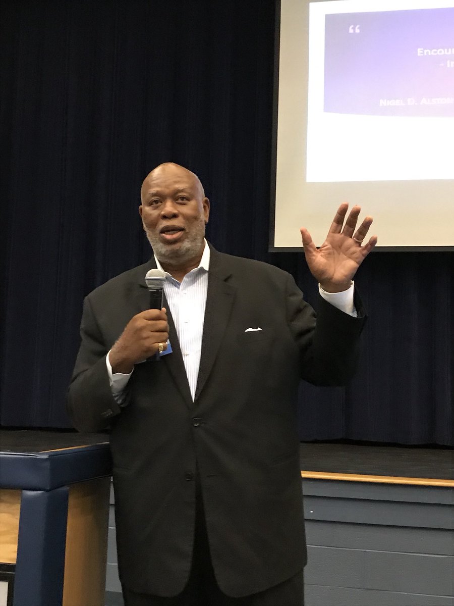 DrBevREmory's tweet photo. If you act enthusiastic, you will be enthusiastic! Thank you @nalston1 for an awesomely enthusiastic and motivating keynote. Integrity #wsfcscv #wsfcsCLC https://t.co/oliVFPZ3Cb