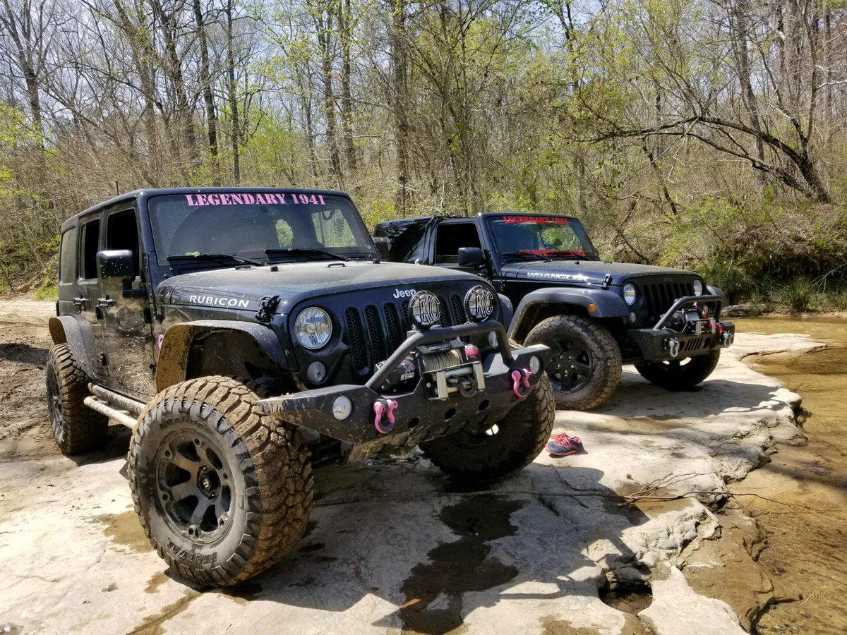 Legendary1941's tweet photo. Have an awesome Thursday my beautiful Jeep Freaks! #legendary1941 #jeeplife #JeepFamily @dauntlessjku @wve1022 @JkAnchorr @TopJeepers @crawlher @7026saki @4skullkrushers @harleythor62 @JKOverlander @JKUInkedGirl @black_pearl_JKU @THEJeepMafia @jeep_envie @XBullofficial @skipr619 https://t.co/D934Ovc2Zz