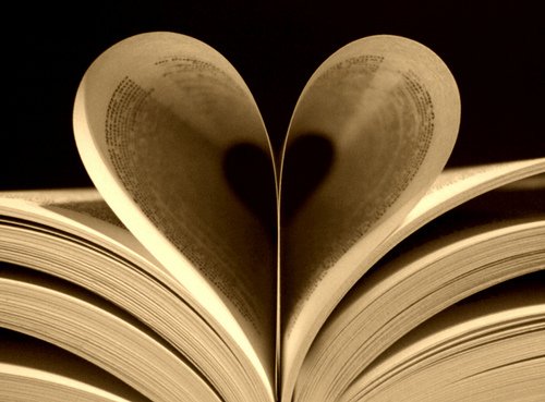 torontolibrary's tweet photo. August 9th is #BookLoversDay! Which book do you love the most right now? #TPLLoves #books https://t.co/2nZj7TvwEM