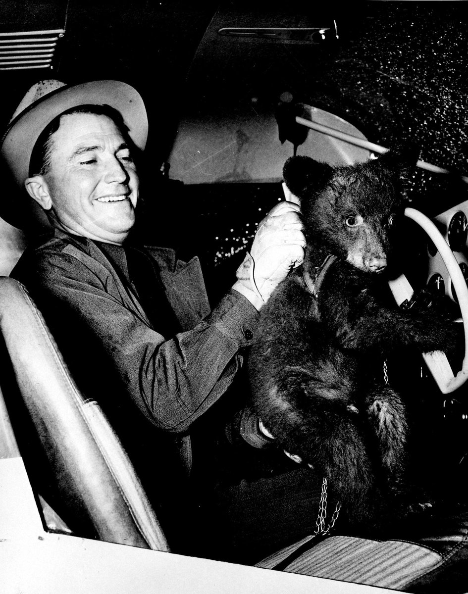 ForestServiceNW's tweet photo. Happy 74th #birthday Smokey Bear! And I think we all know exactly what he’d want for his birthday: for all of us to be responsible with our #campfires! Remember: “Only you can prevent #wildfires.” https://t.co/eLSAmXxax5